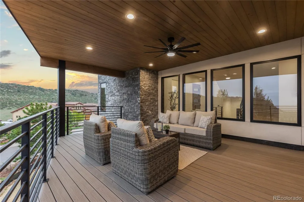 8103 Raphael Lane Littleton, CO 80125