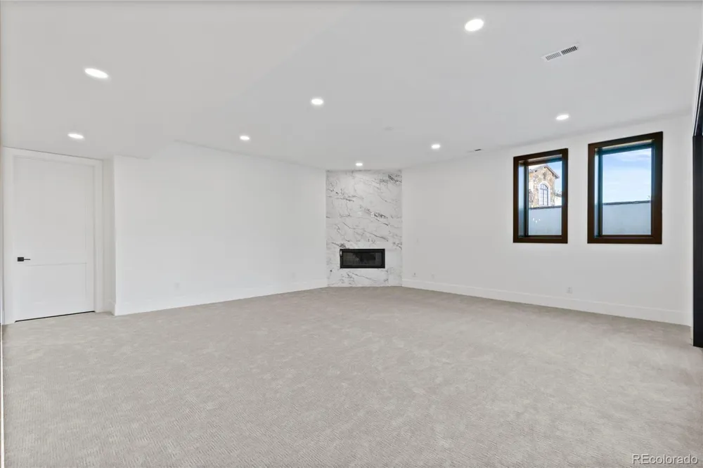 8103 Raphael Lane Littleton, CO 80125