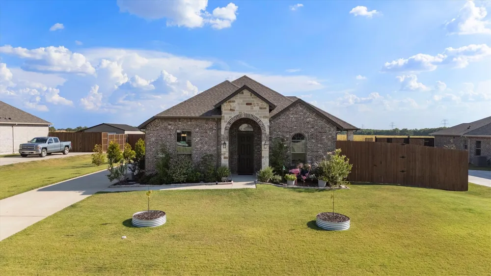 1953 Creekview Lane Josephine, TX 75173