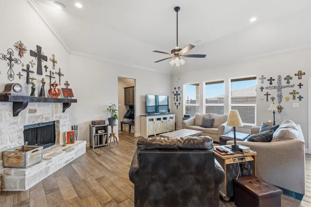 1953 Creekview Lane Josephine, TX 75173