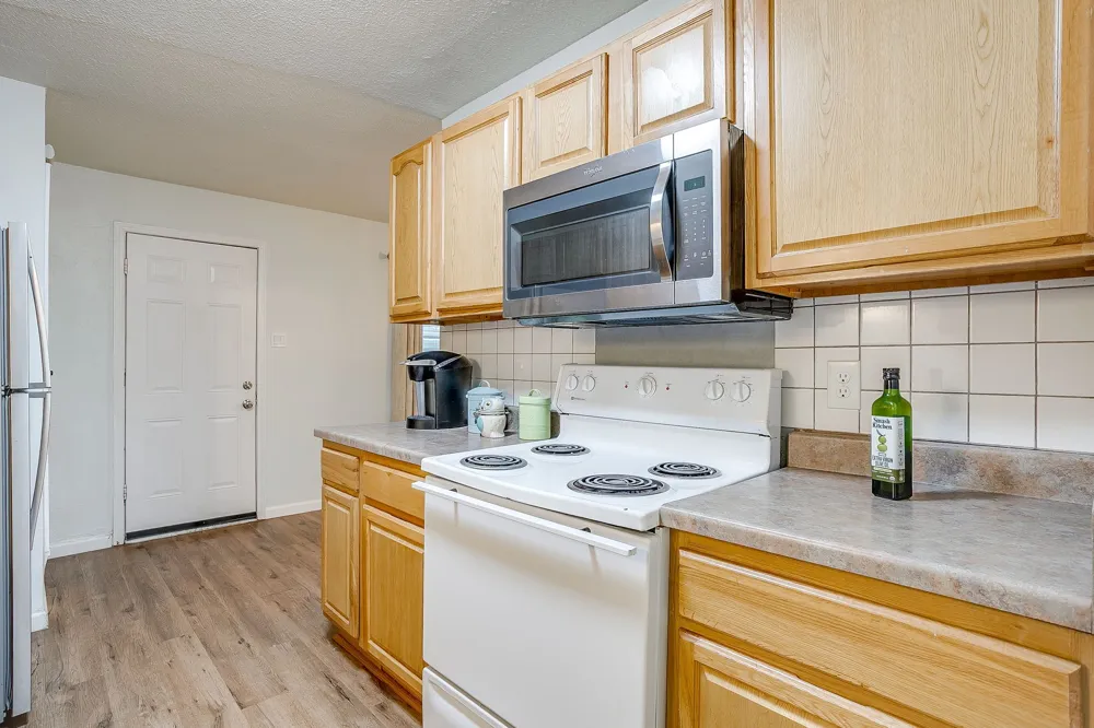 1116 Woodbrook Street Arlington, TX 76011