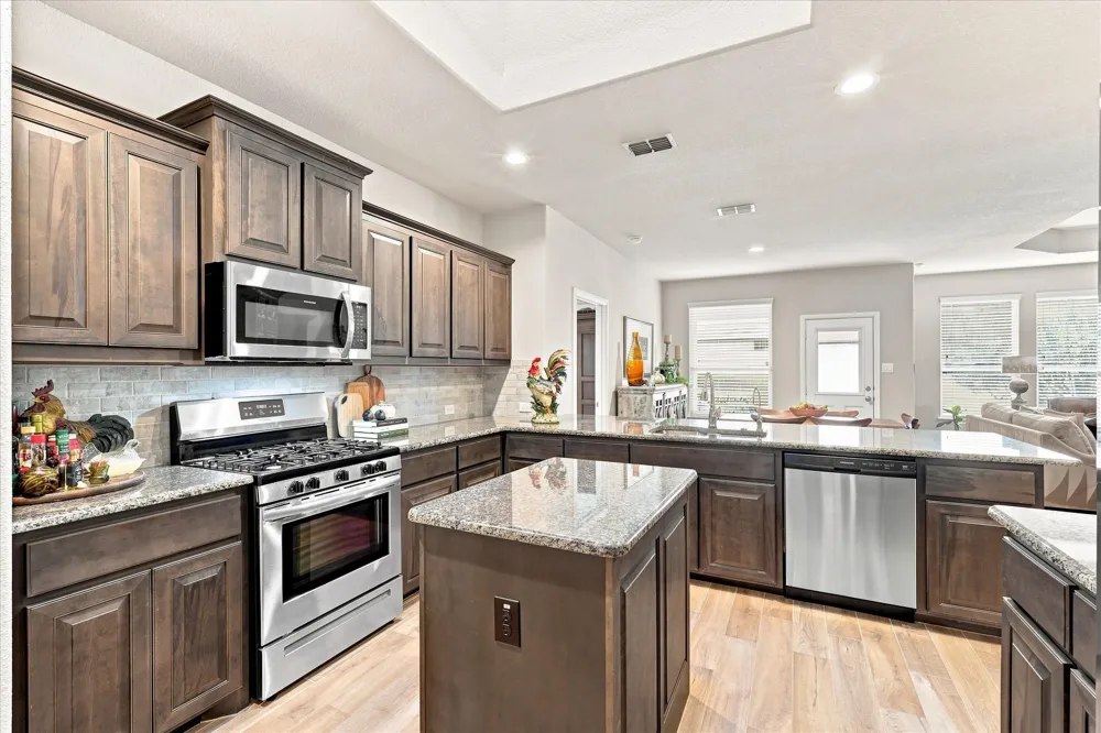 1325 Canary Lane Argyle, TX 76226