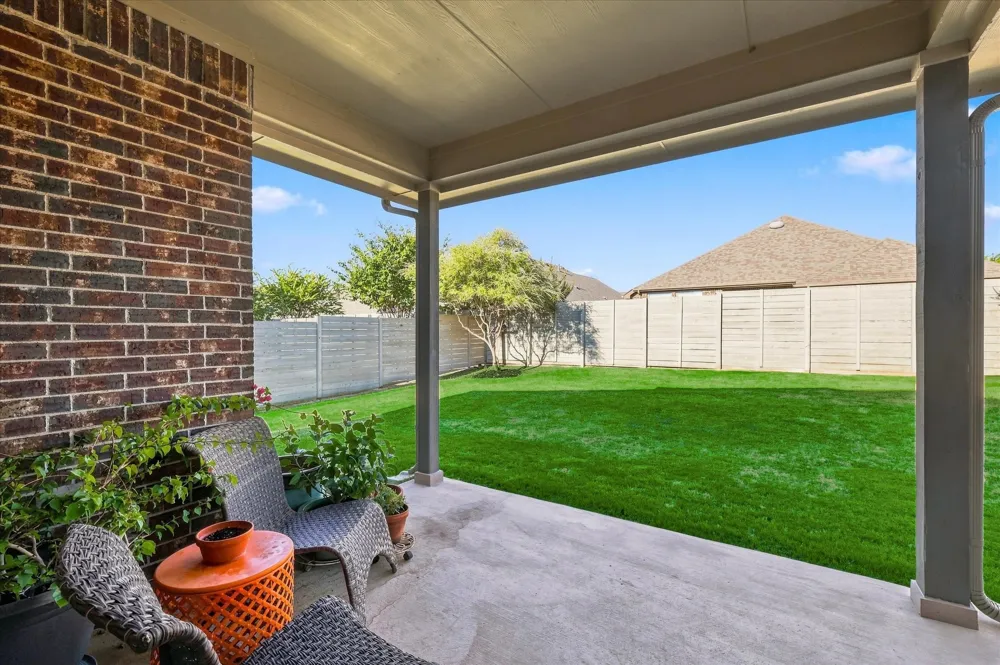 1325 Canary Lane Argyle, TX 76226