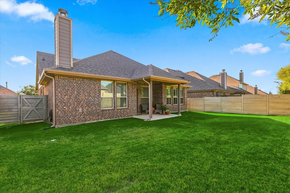 1325 Canary Lane Argyle, TX 76226