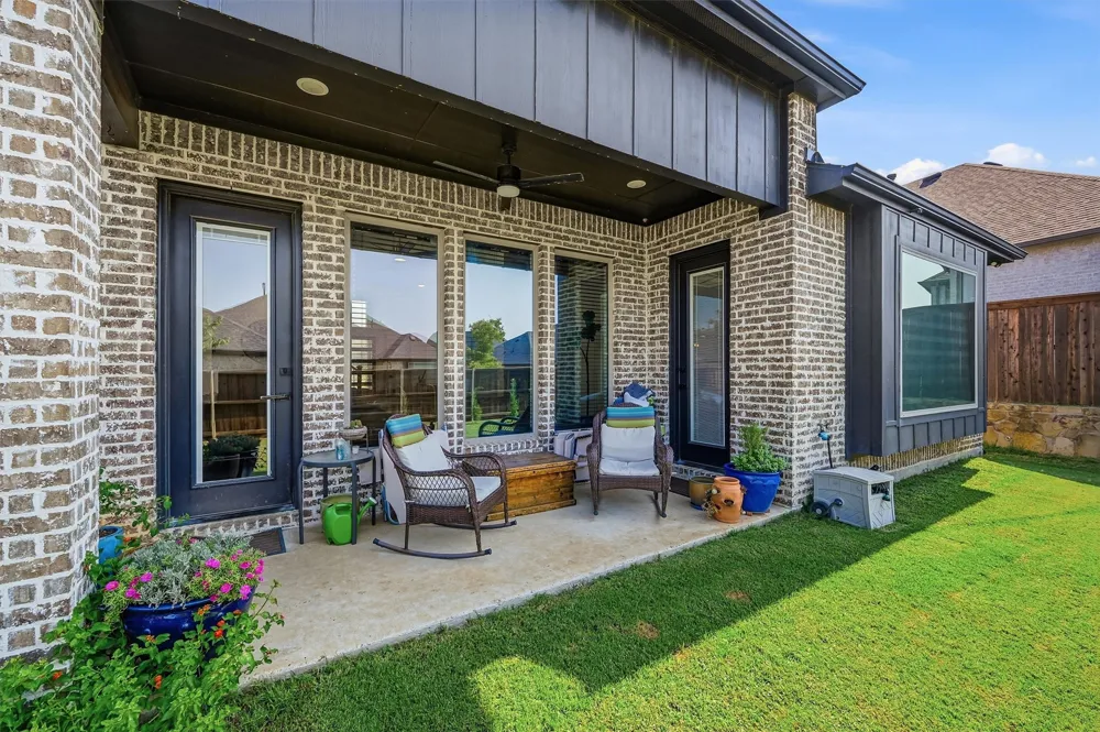 3701 Bridlewood Trail Denison, TX 75020