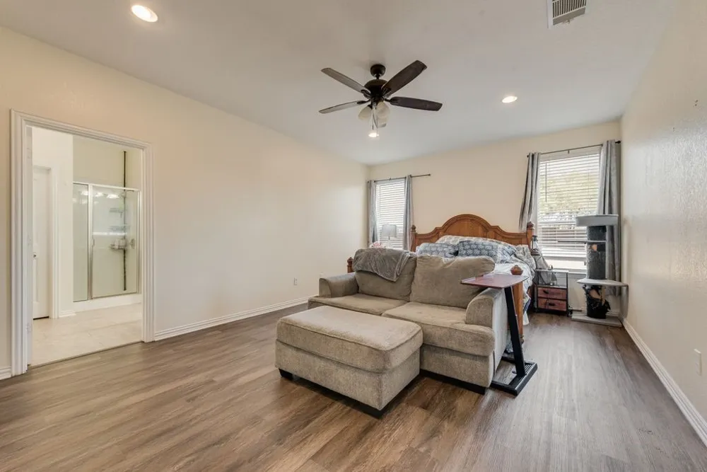 2121 Mockingbird Lane Midlothian, TX 76065