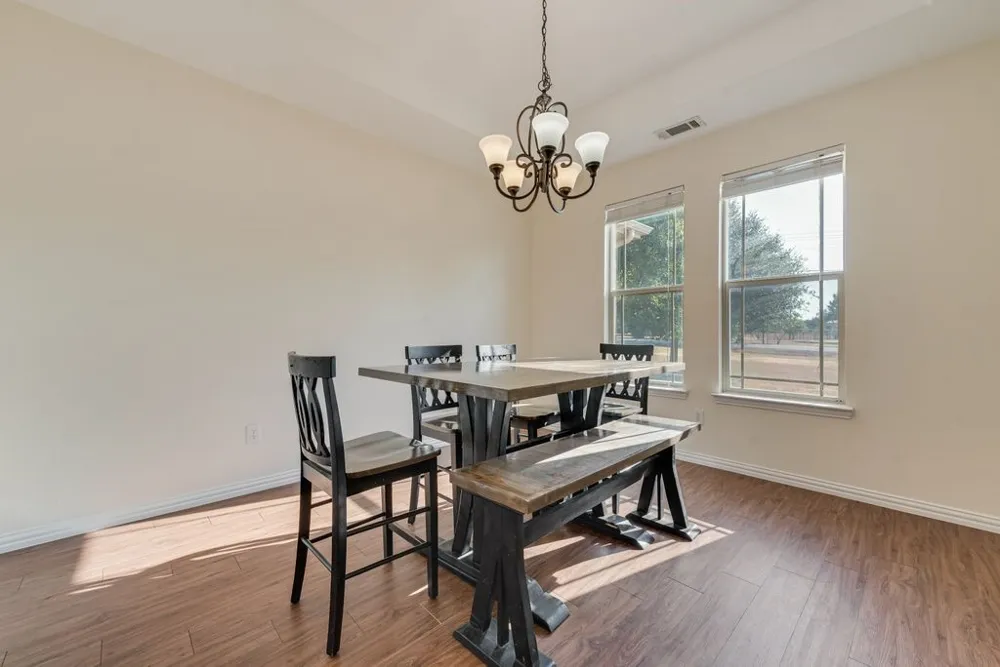 2121 Mockingbird Lane Midlothian, TX 76065