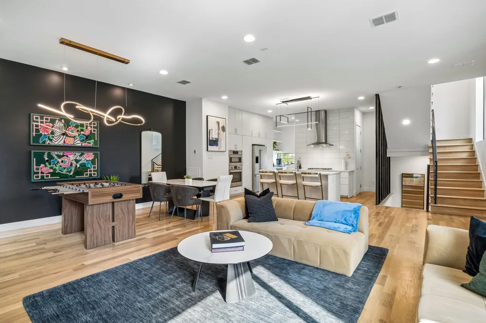 4820 Dinsmore Court Dallas, TX 75204