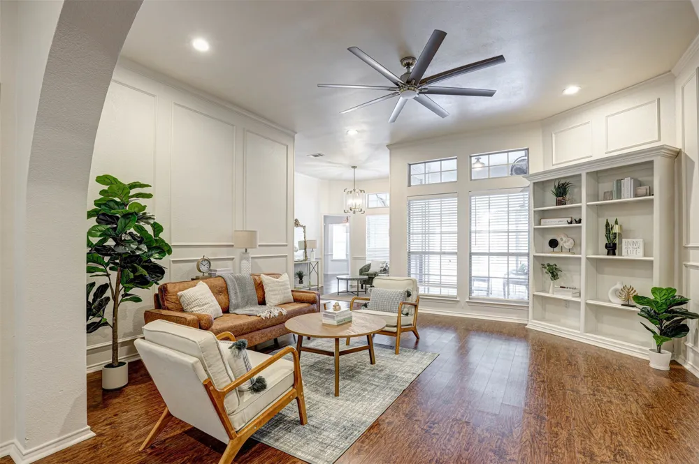 7104 Cook Circle North Richland Hills, TX 76182