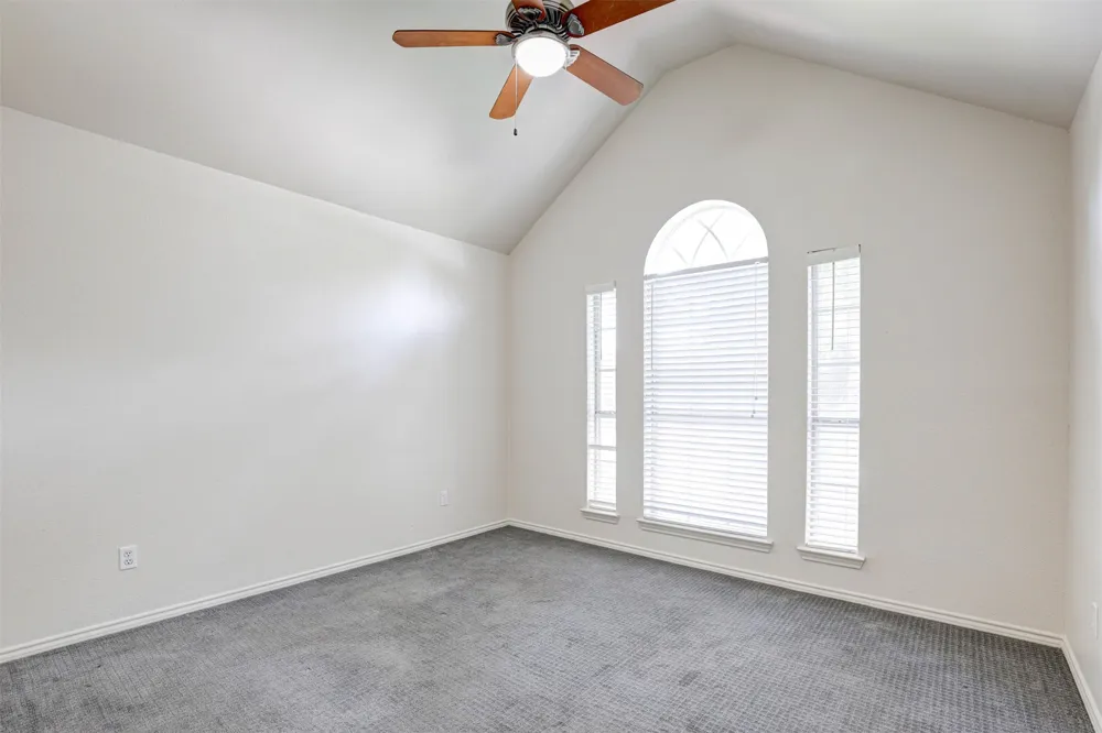 7104 Cook Circle North Richland Hills, TX 76182