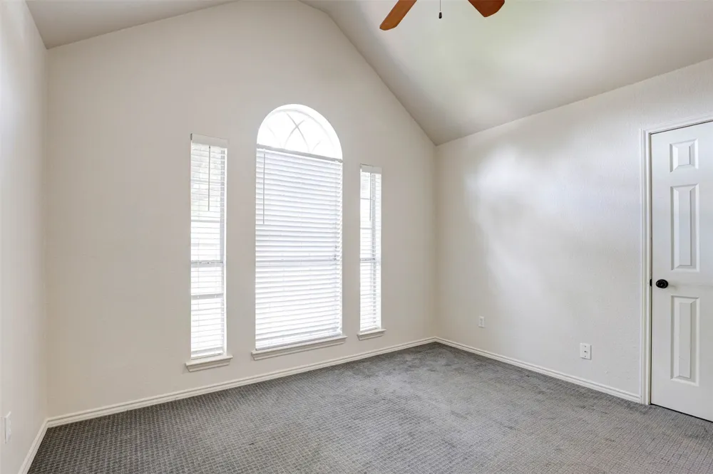 7104 Cook Circle North Richland Hills, TX 76182