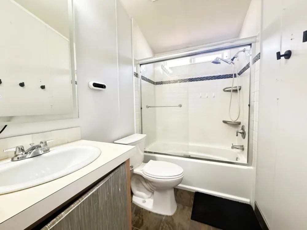 4320 Monterey Road #16 San Jose, CA 95111