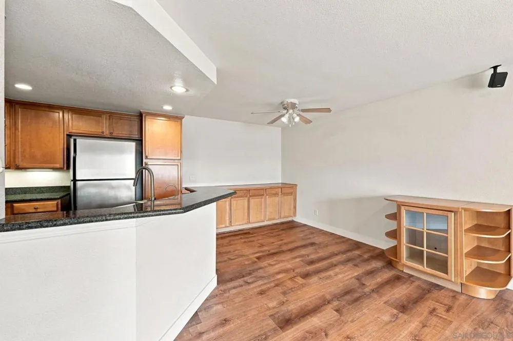 12655 Camino Mira Del Mar #232 San Diego, CA 92130