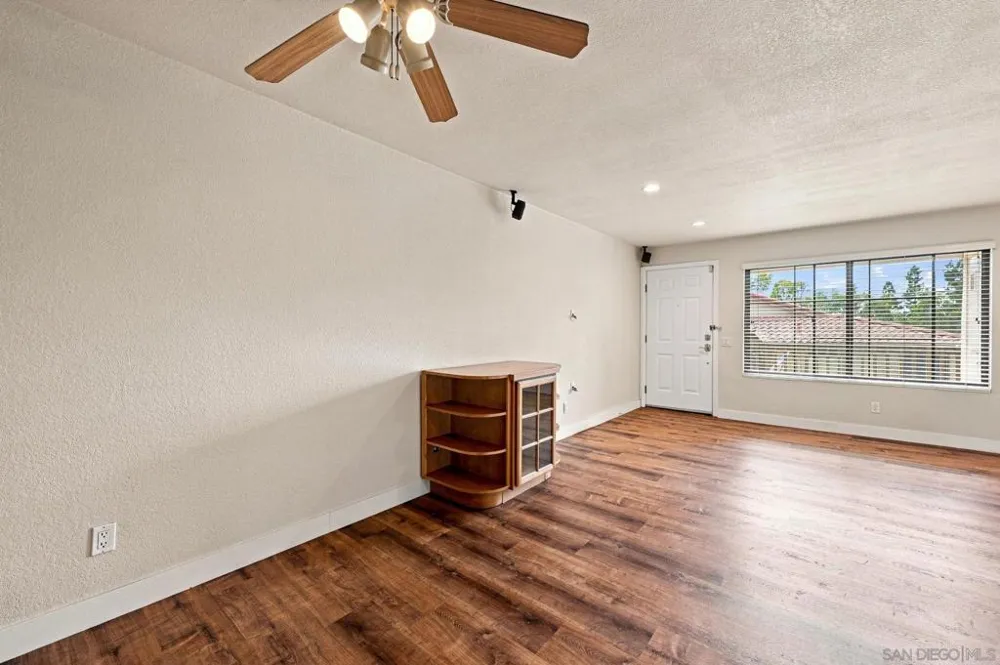 12655 Camino Mira Del Mar #232 San Diego, CA 92130