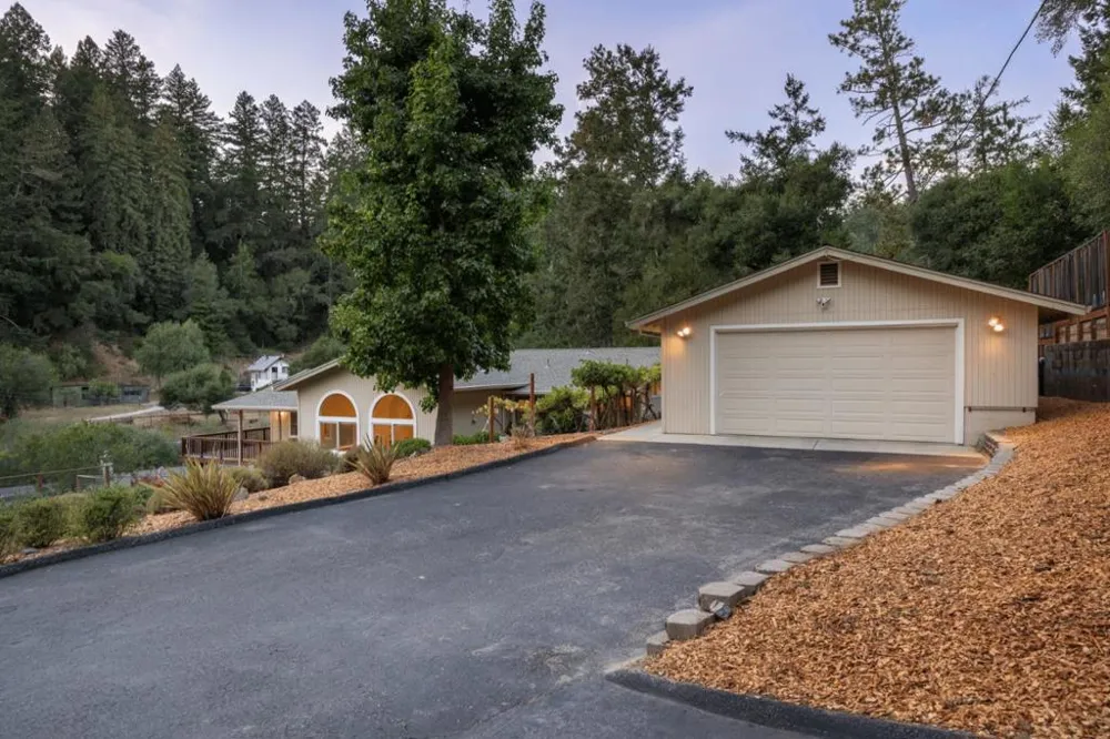 304 Nelson Road Scotts Valley, CA 95066