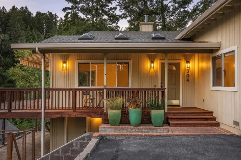 304 Nelson Road Scotts Valley, CA 95066