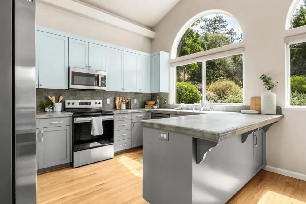 304 Nelson Road Scotts Valley, CA 95066