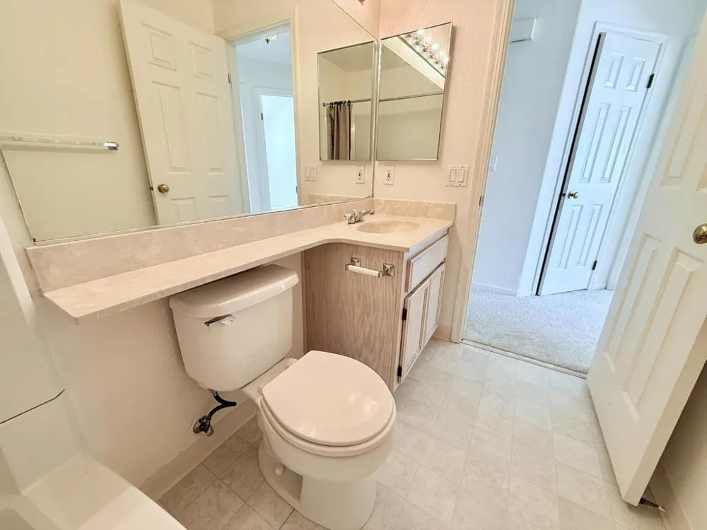 106 Sunnyhills Court Milpitas, CA 95035