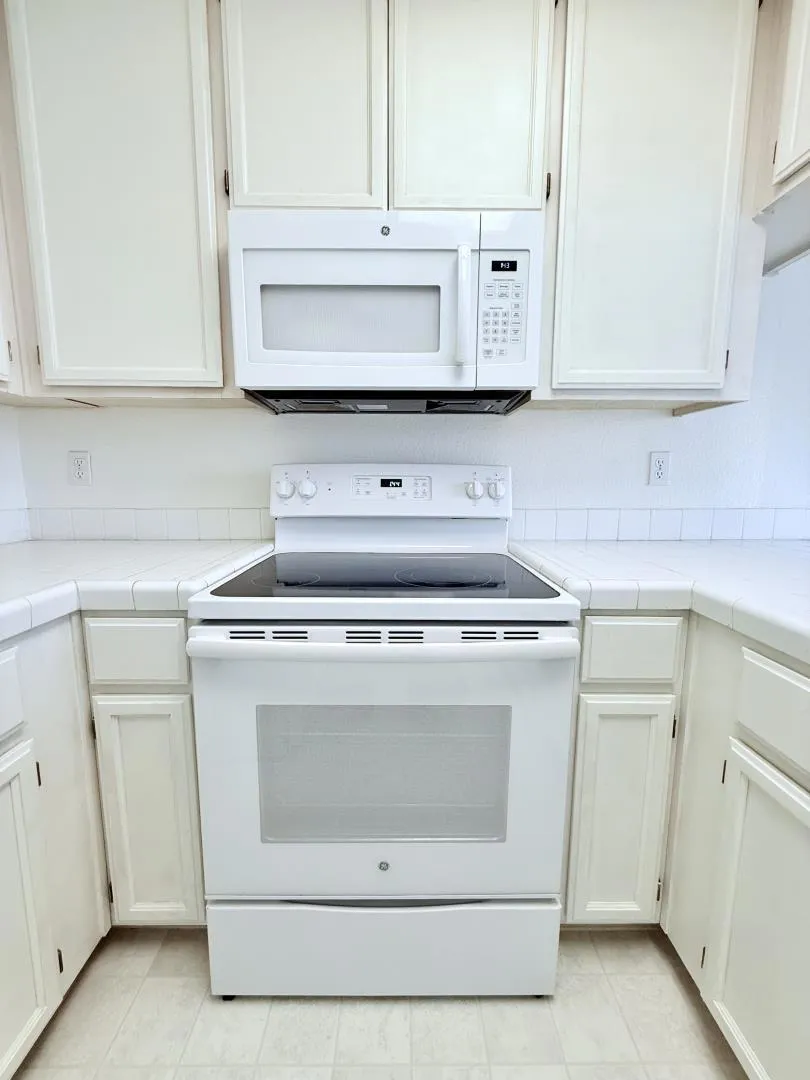 106 Sunnyhills Court Milpitas, CA 95035