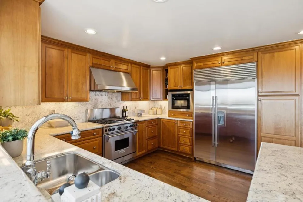 2728 Wakefield Drive Belmont, CA 94002