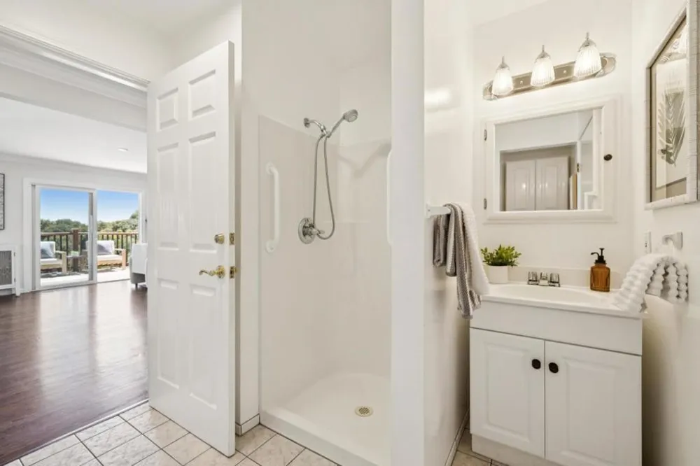 2728 Wakefield Drive Belmont, CA 94002