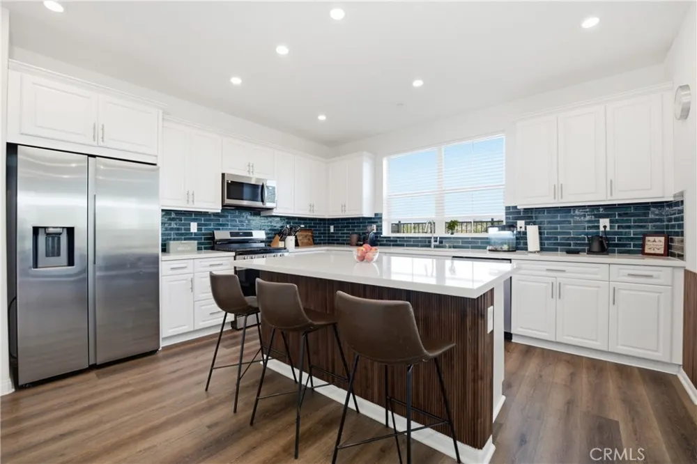 1724 Valley Oak Oceanside, CA 92056