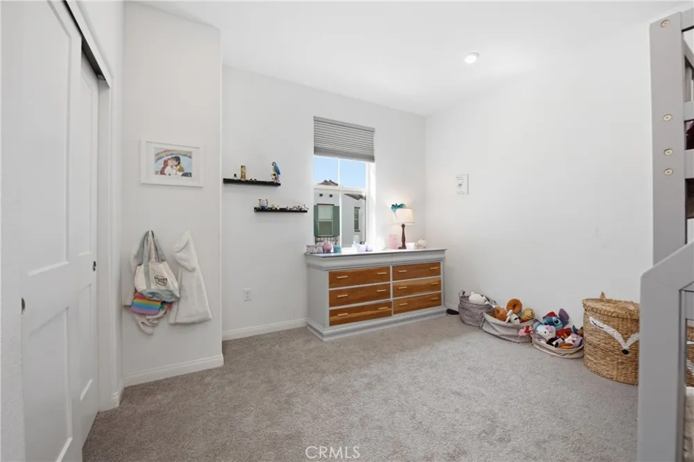 1724 Valley Oak Oceanside, CA 92056