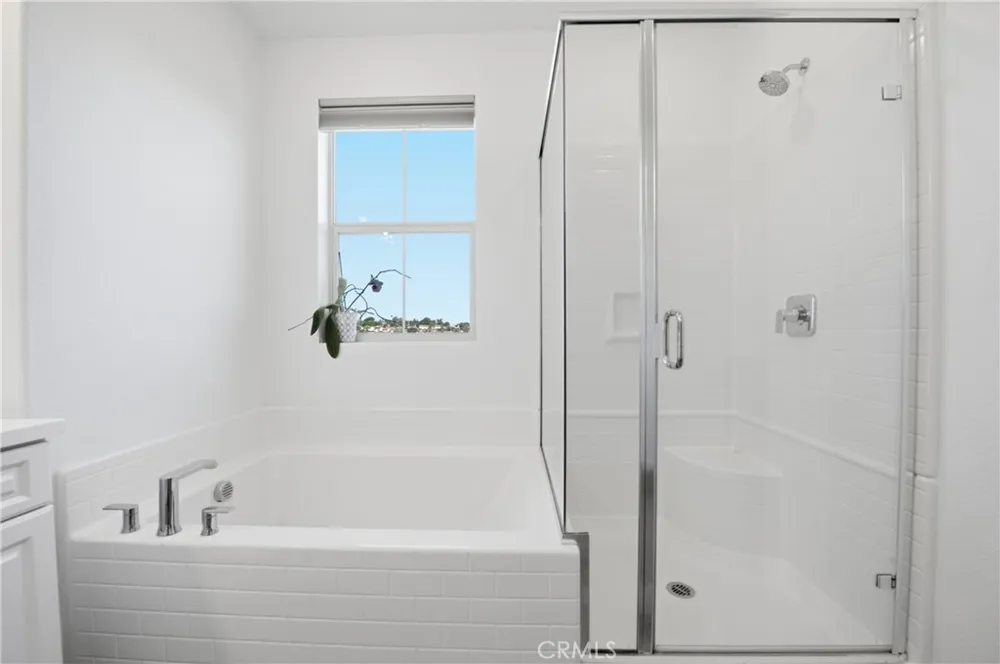 1724 Valley Oak Oceanside, CA 92056