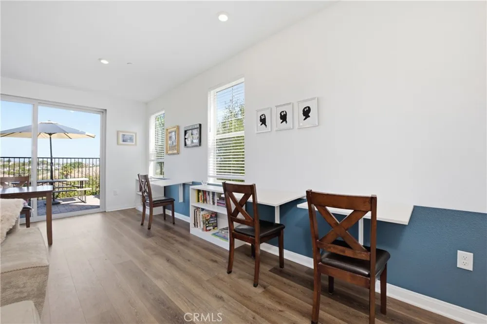 1724 Valley Oak Oceanside, CA 92056