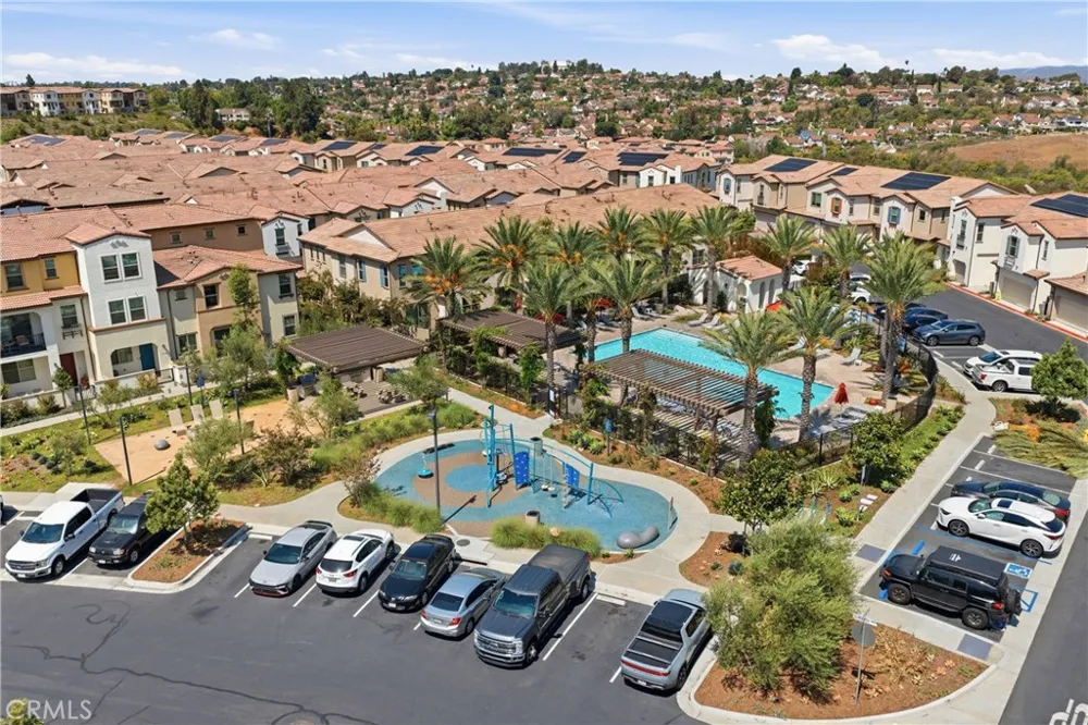 1724 Valley Oak Oceanside, CA 92056