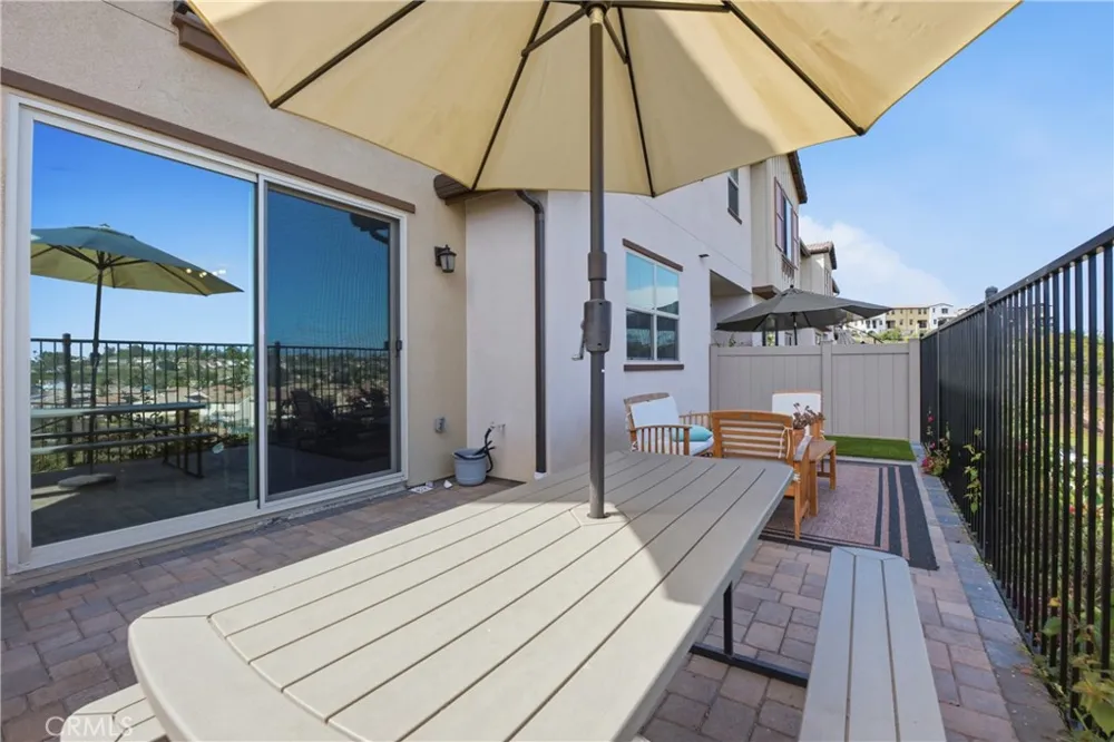 1724 Valley Oak Oceanside, CA 92056