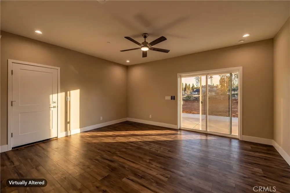 1439 Powell Paradise, CA 95969