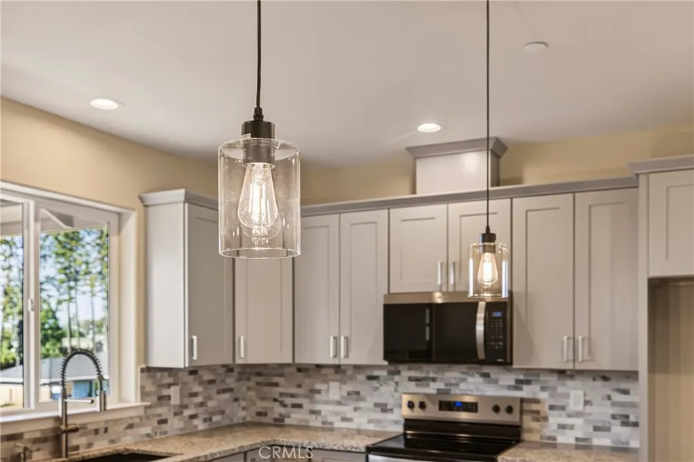 1439 Powell Paradise, CA 95969