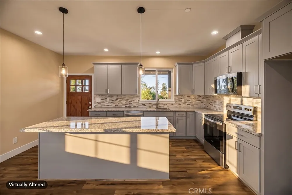 1439 Powell Paradise, CA 95969