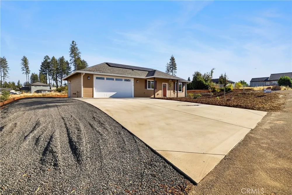 1439 Powell Paradise, CA 95969