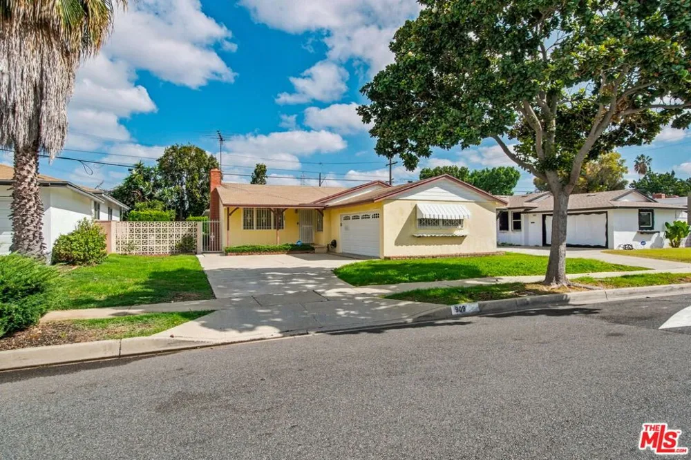 909 E Nordby Street Carson, CA 90746