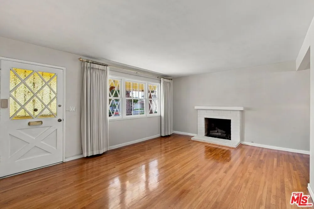 909 E Nordby Street Carson, CA 90746