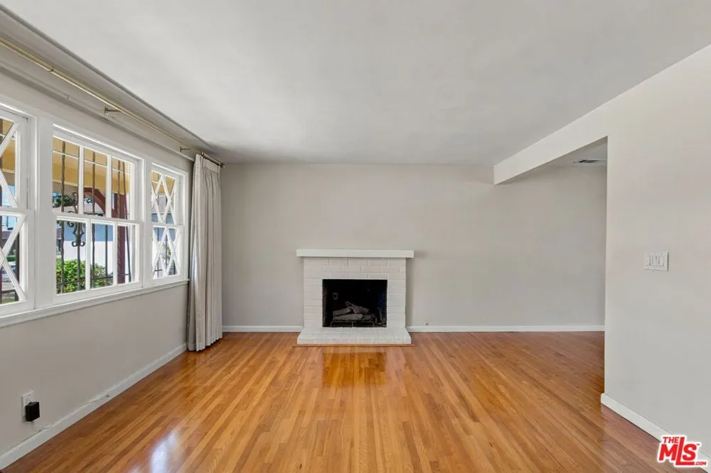 909 E Nordby Street Carson, CA 90746