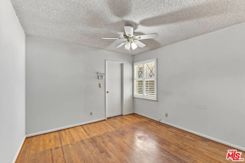 909 E Nordby Street Carson, CA 90746