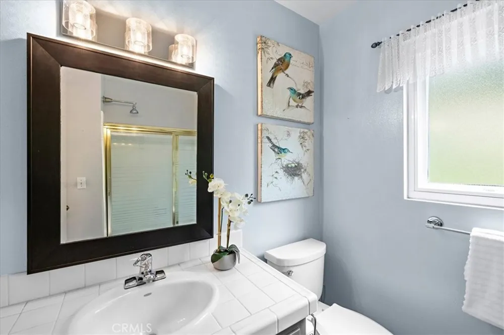 809 Puma Canyon Glendora, CA 91740