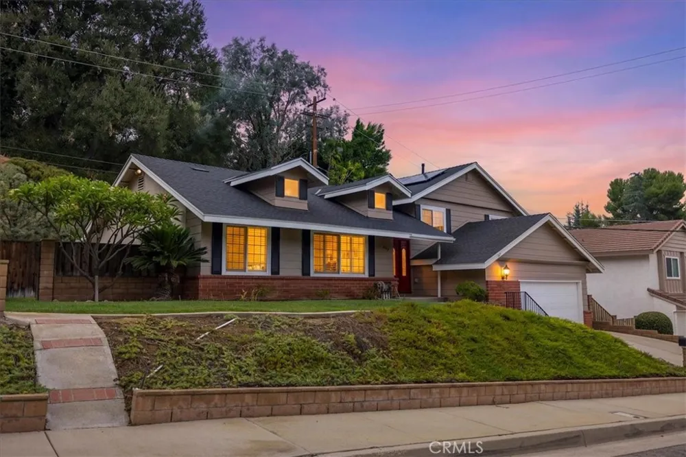 809 Puma Canyon Glendora, CA 91740