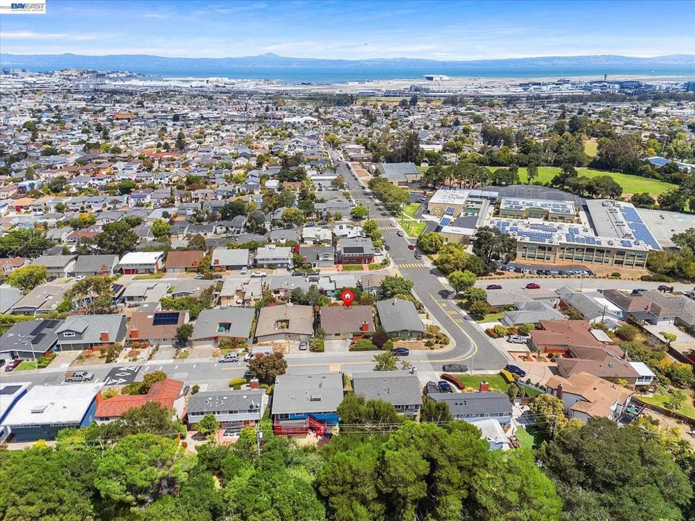 406 Hawthorne Ave San Bruno, CA 94066