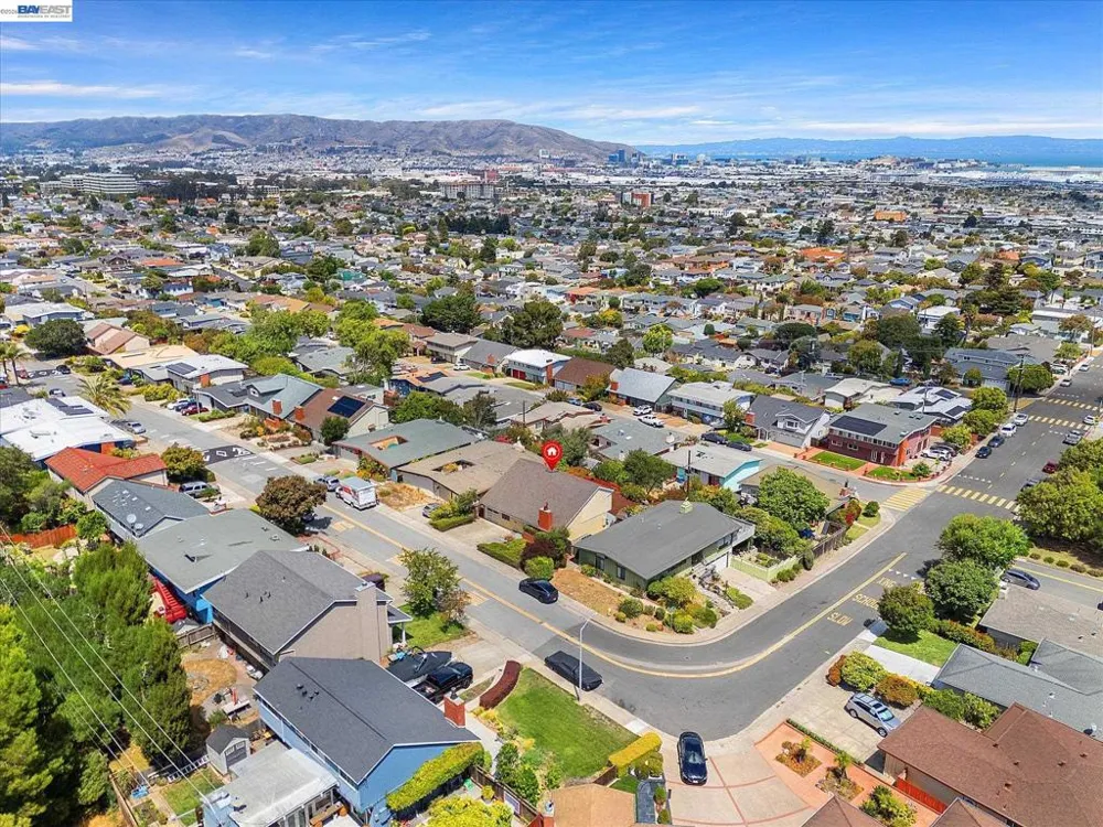 406 Hawthorne Ave San Bruno, CA 94066