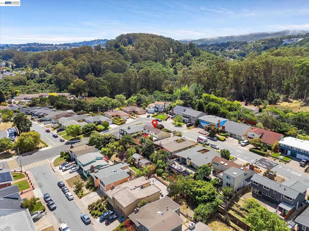 406 Hawthorne Ave San Bruno, CA 94066