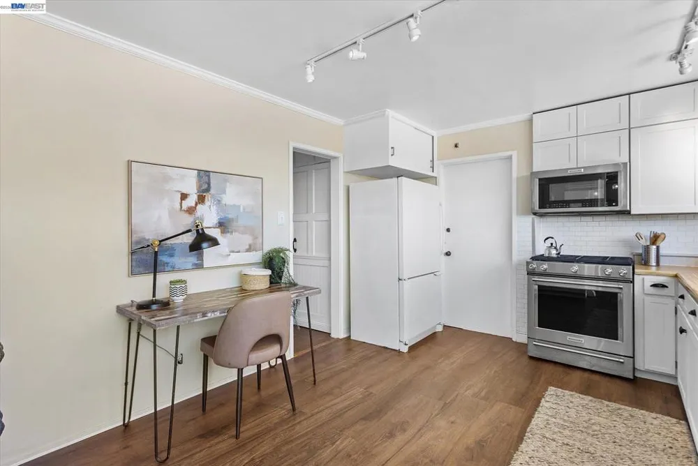 406 Hawthorne Ave San Bruno, CA 94066