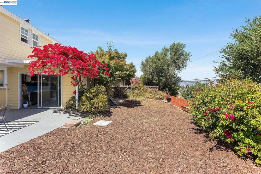 406 Hawthorne Ave San Bruno, CA 94066