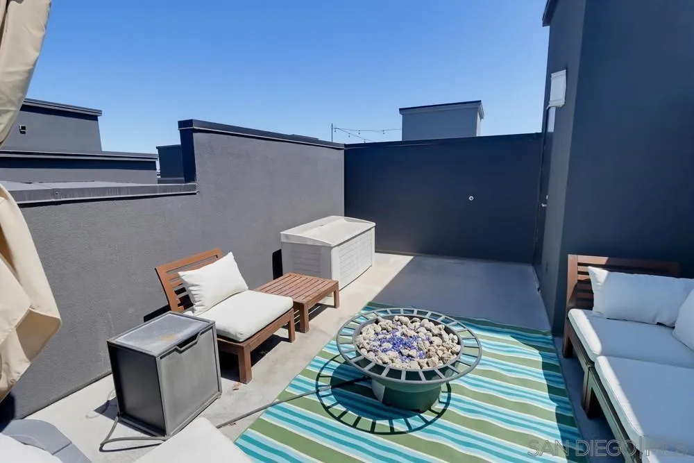 550 Park #2603 San Diego, CA 92101