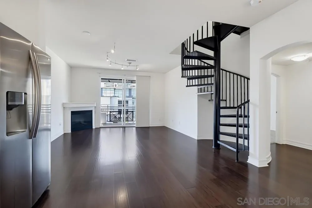 550 Park #2603 San Diego, CA 92101