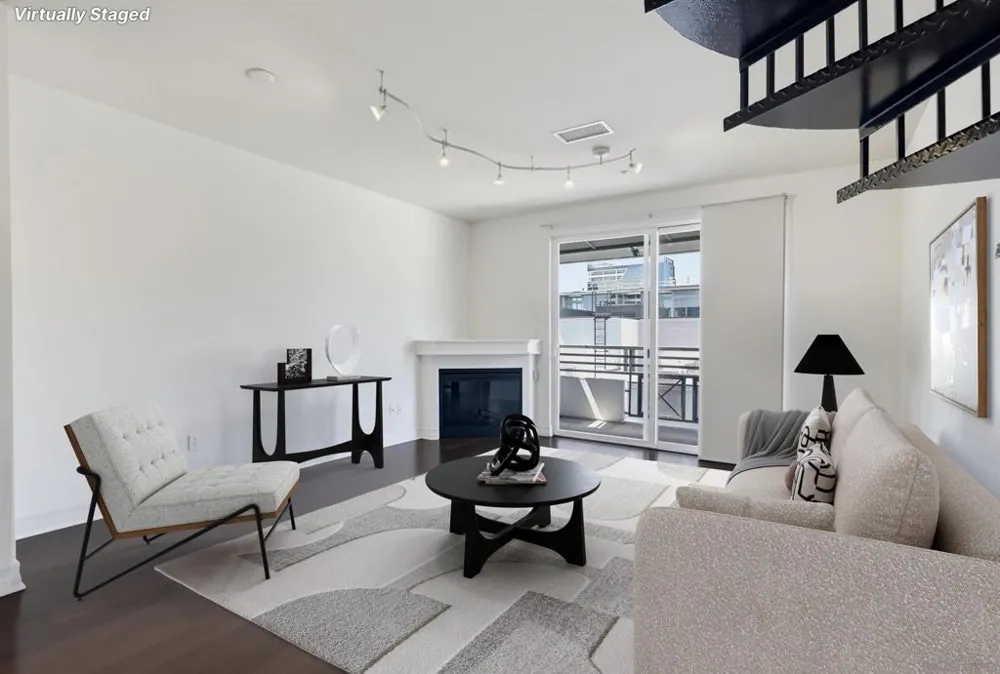 550 Park #2603 San Diego, CA 92101