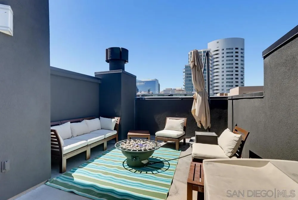 550 Park #2603 San Diego, CA 92101